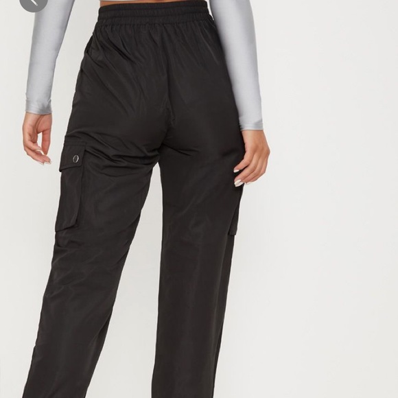 Pretty little thing cargo pants - Picture 3 of 5